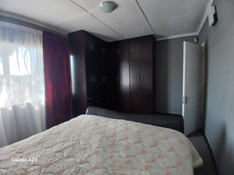 4 Bedroom Property for Sale in Amalinda Eastern Cape
